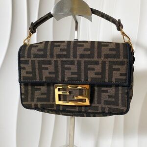 FENDI FF Logo Baguette Bag Brown Fabric with Gold Hardware